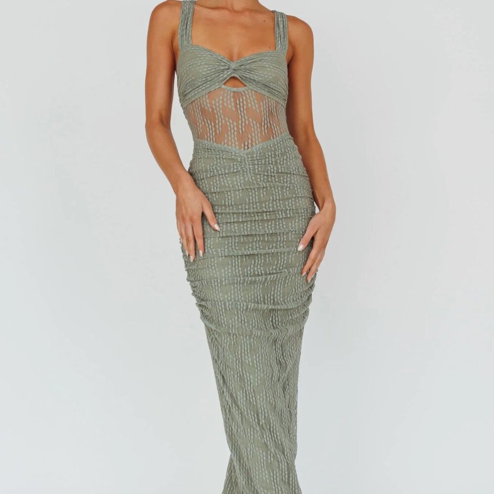 NWT Oliana Dress in Fern - AUS Size M, US Size 6